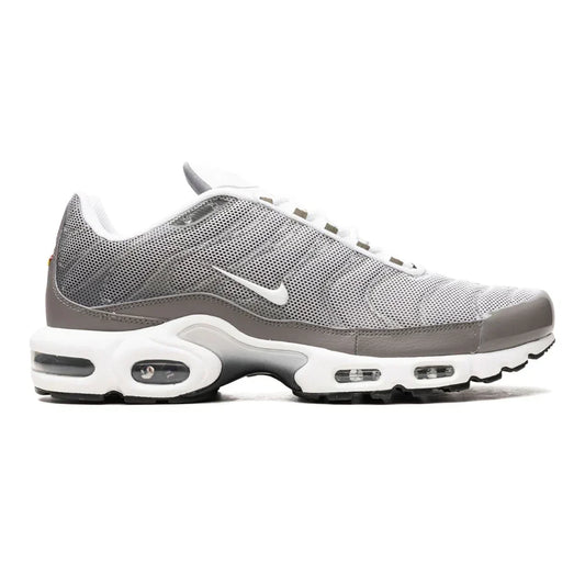NIKE TN AIR MAX PLUS 'SE FLAT PEWTER'